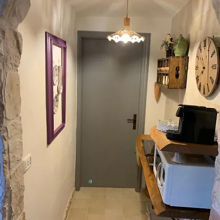 Trulli Santa Maria Odegitria Relais * أوستوني