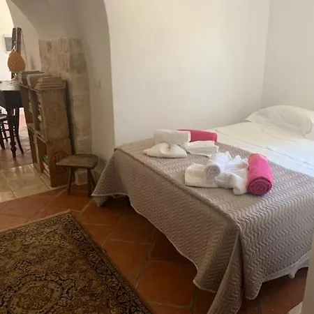 Trulli Santa Maria Odegitria Relais *