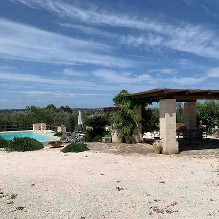 Trulli Santa Maria Odegitria Relais Landhaus