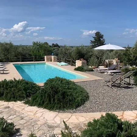 乡村民宿 Trulli Santa Maria Odegitria Relais 奥斯图尼