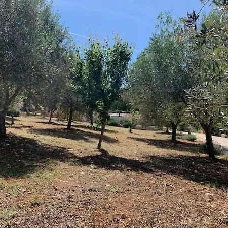 Trulli Santa Maria Odegitria Relais Landhaus Ostuni