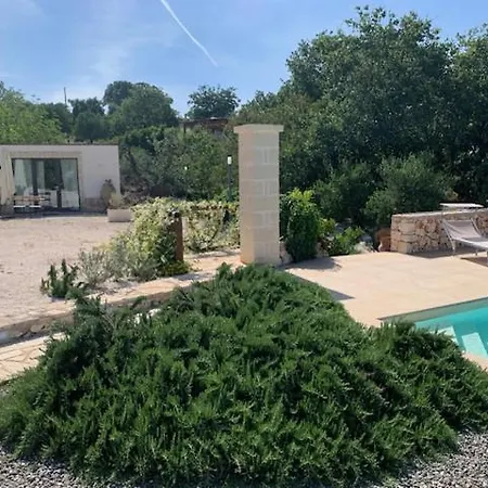 Trulli Santa Maria Odegitria Relais *